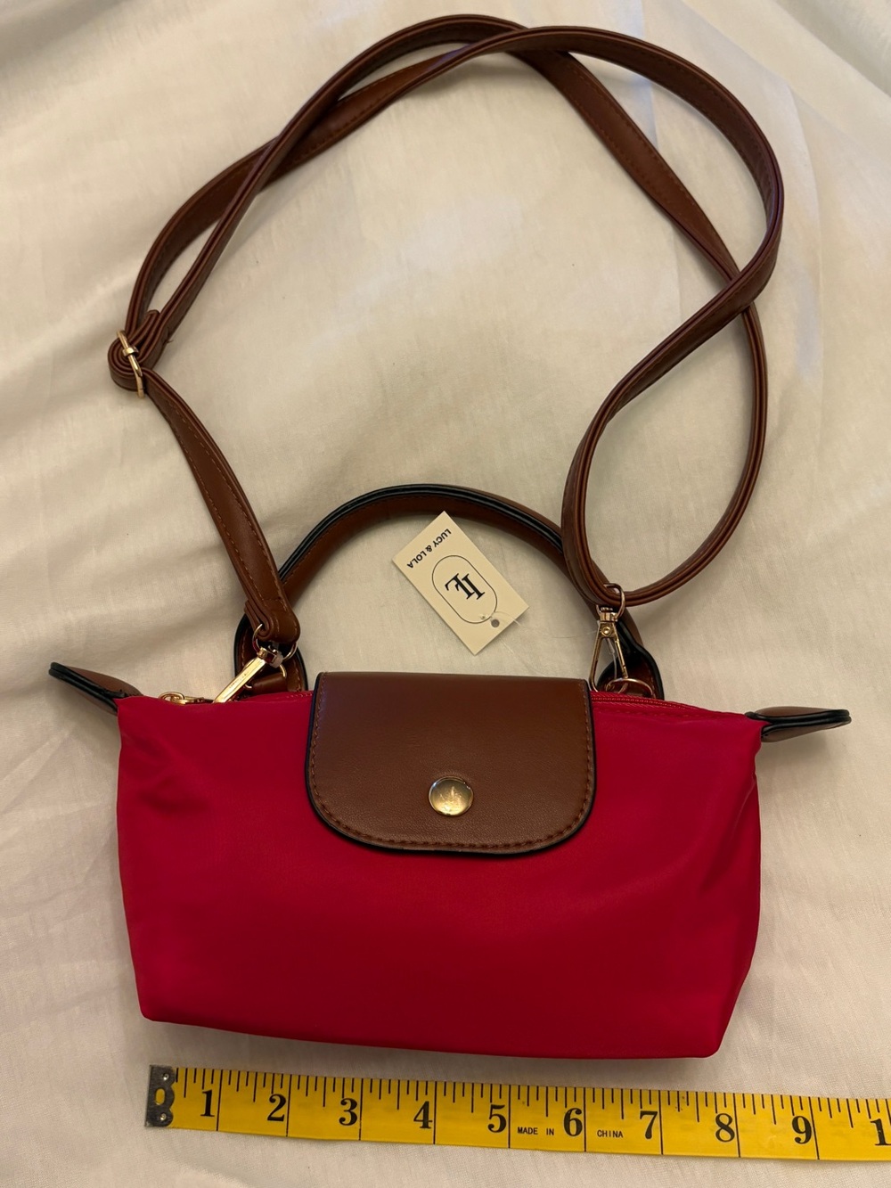Lucy&Lola Mini Red Nylon Crossbody Handbag NWT - Picture 2 of 5